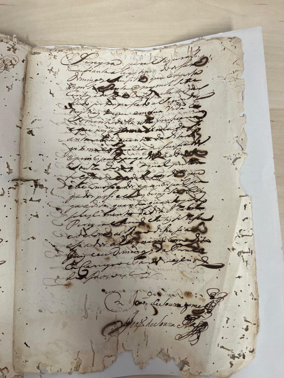 Página de um inventário de 1735, o mais antigo processo do Rio de Janeiro