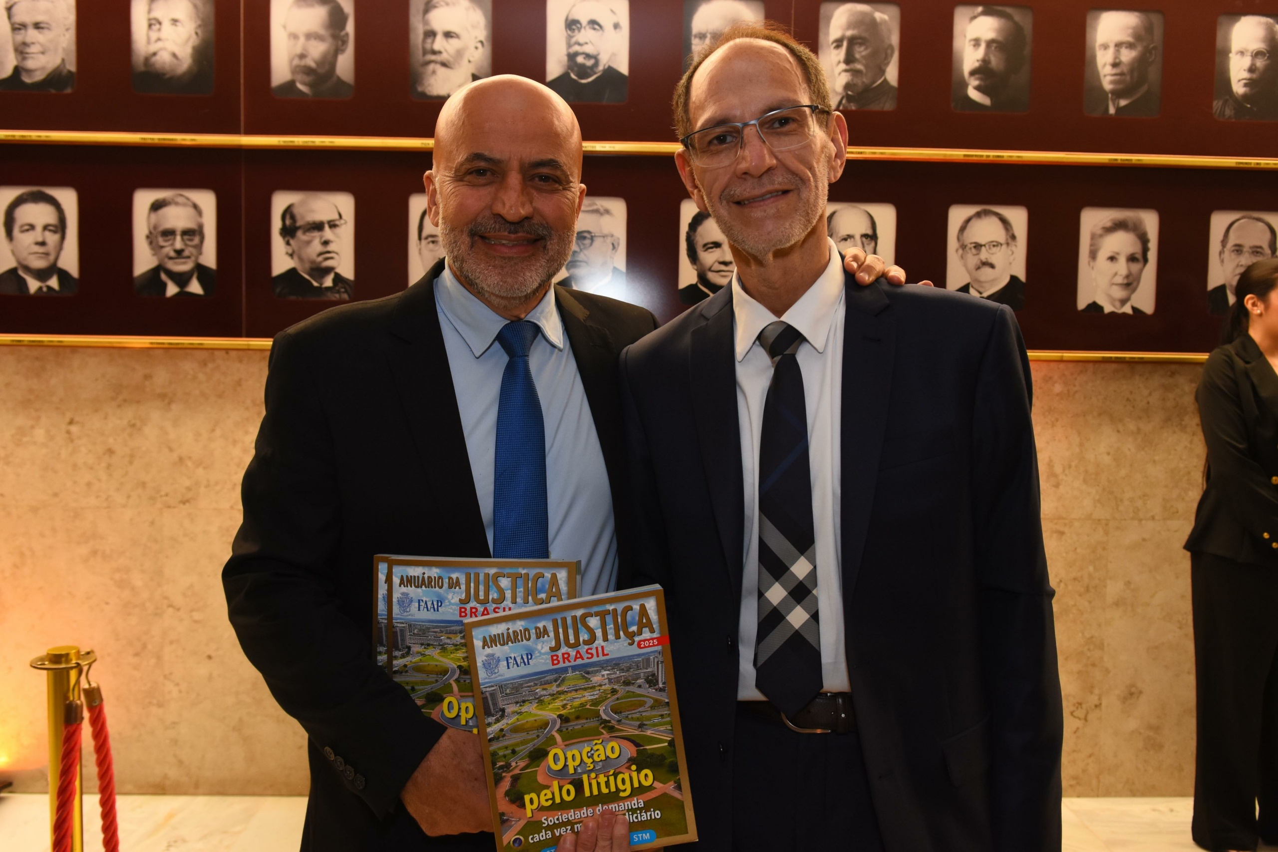 Jorge Campos e Elias Mubarak