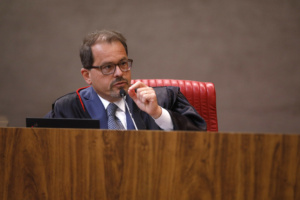 Floriano de Azevedo Marques 2025
