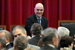 Alexandre de Moraes, ministro do STF, em homenagem no tribunal de contas de São Paulo