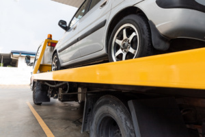 TJ-PR determina devolução de carro apreendido por ausência de taxa em contrato