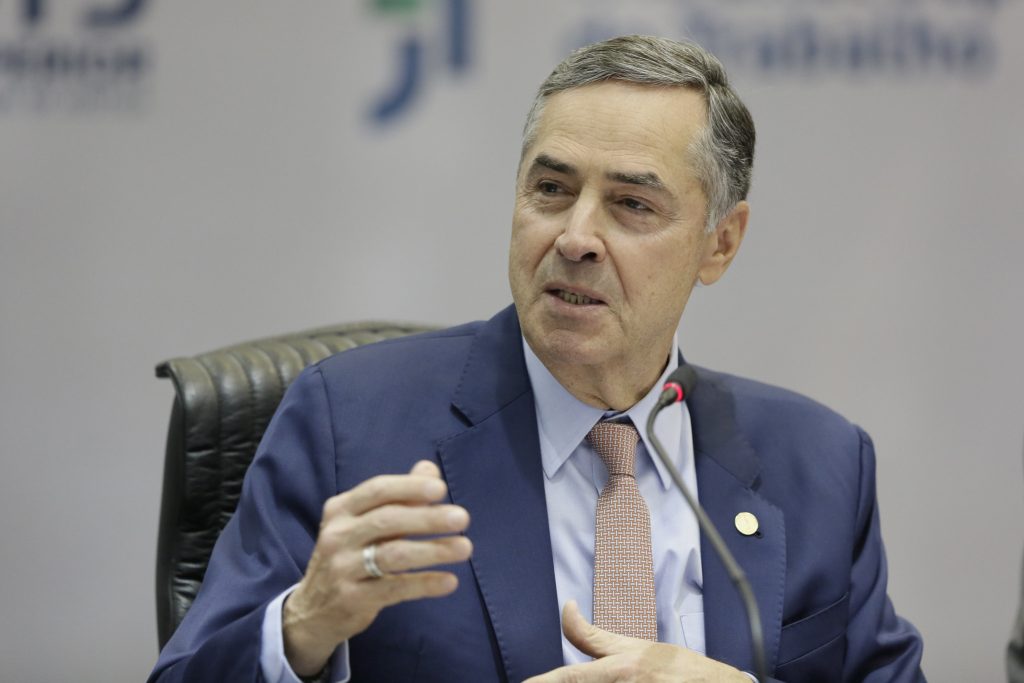 Presidente do STF, ministro Luís Roberto Barroso fez abertura do "VI Encontro Nacional sobre Precedentes Qualificados: Construção Cooperativa do Sistema de Precedentes". O evento ocorre na sede do TST, em Brasília