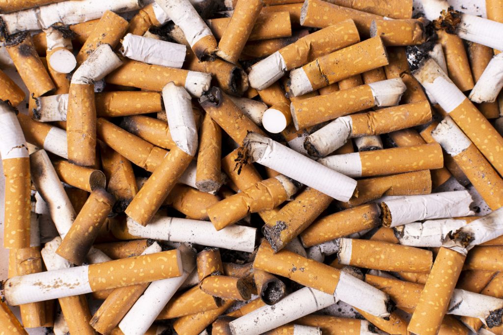 Bitucas de cigarro
