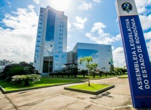 Concurso tem mais de 200 vagas para entrada imediata, com salários de R$6 mil a R$24 mil