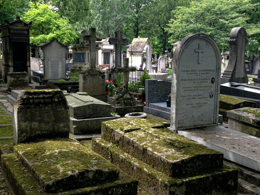 O avô da autora do processo adquiriu um jazigo perpétuo em 1960, quando sepultou uma de suas filhas