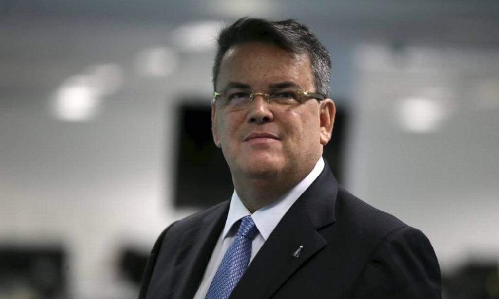 Desembargador Claudio de Mello Tavares determinou que a Alerj tome as providências necessárias à posse do novo eleito