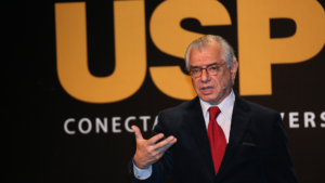 José Álvaro Moisés. cientista político