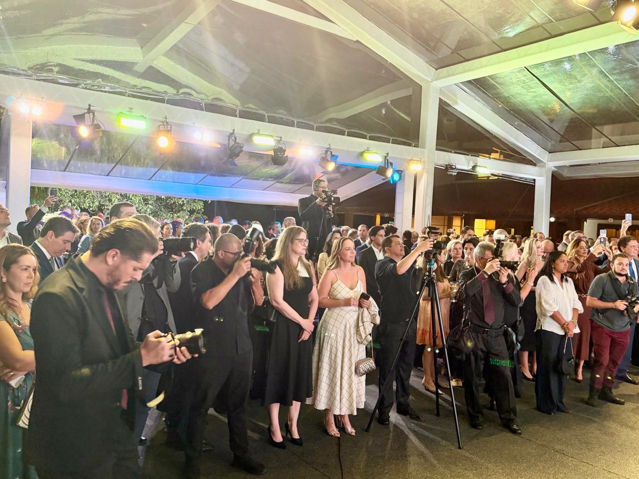 O salão do Instituto Consenso ficou lotado durante o evento