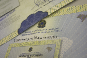 certidão de nascimento