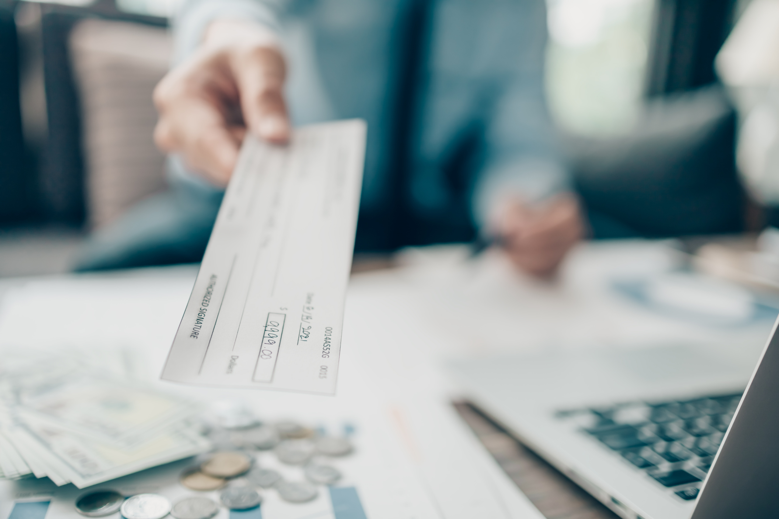 salário pagamento cheque