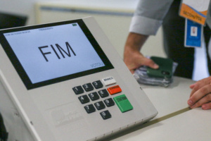 TSE permite descentralizar recursos para Eleições 2026 no exterior
