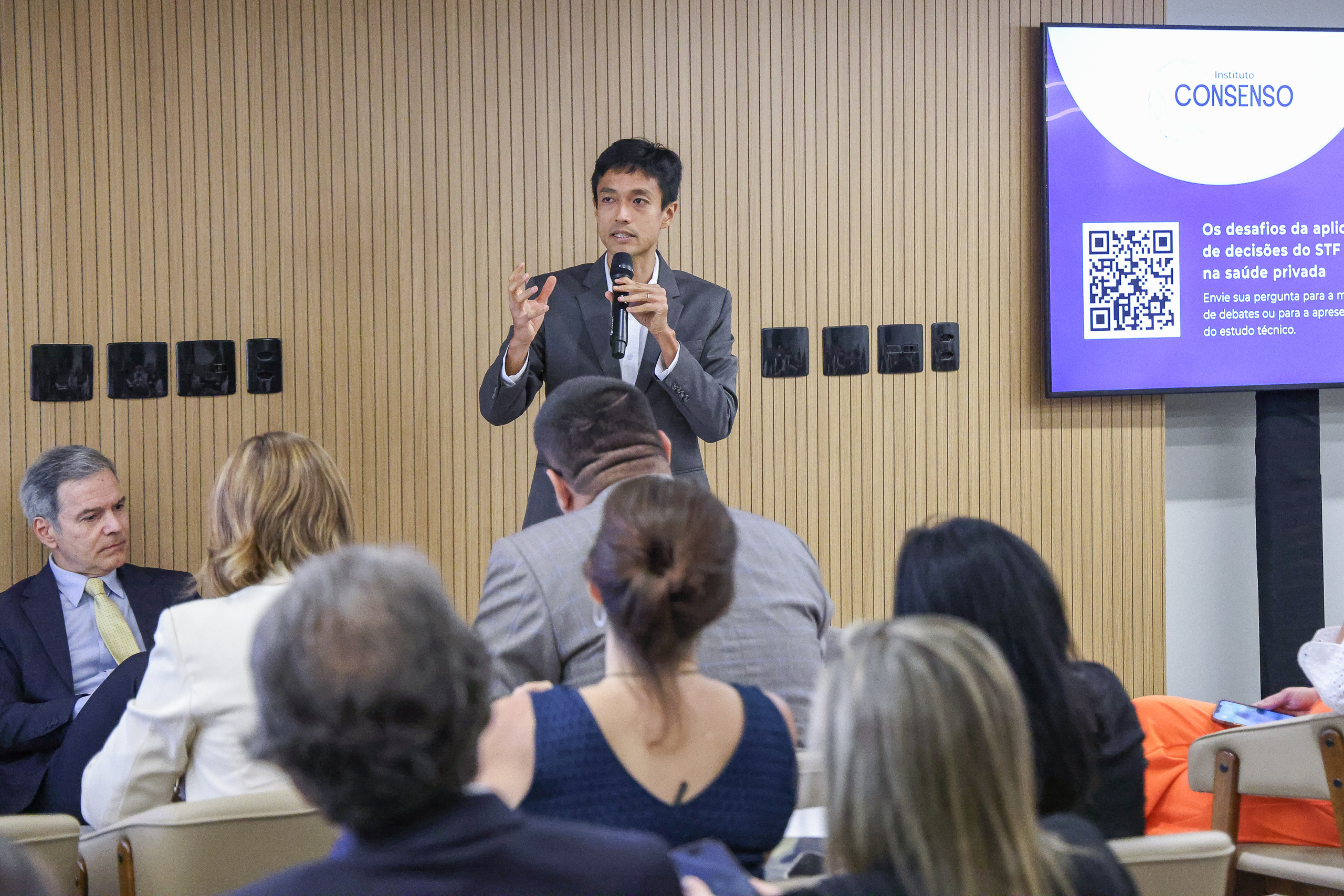 Daniel Wang em evento do Instituto Consenso sobre impacto de decisões do STF na saúde privada