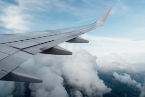Empresa aérea terá de pagar R$ 17,5 mil a passageiros por <i>overbooking</i>