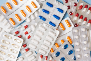 Remédio fármaco cartela medicamento comprimido drágea Remédios fármacos cartelas medicamentos comprimidos drágeas