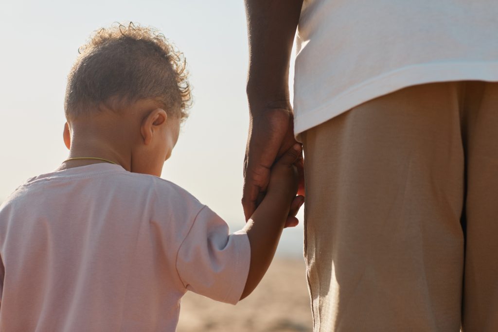 pais e filhos paternidade crianças famílias