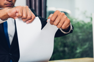 contrato inválido anulado nulo nulidade empréstimo analfabeto analfabeta analfabetismo