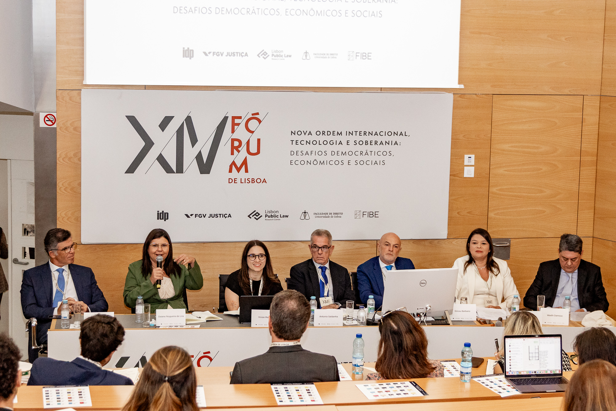 Painel do XIV Fórum de Lisboa