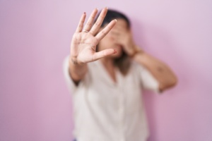 violência doméstica revitimização contra a mulher