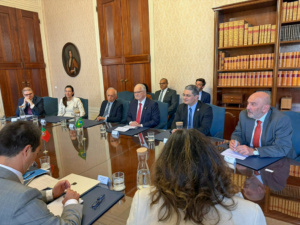 Edson Fachin participa de reunião no Tribunal Constitucional de Portugal