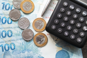 dívida cobrança calculadora dinheiro débito